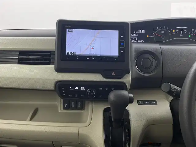 ホンダ Ｎ ＢＯＸ G L ホンダセンシング 宮城県 2020(令2)年 0.9万km モーニングミストブルーM ワンオーナー				/純正7インチナビ【VXM-214VFi】/・DTV/SD/CD/DVD/BT								/バックカメラ/ホンダセンシング/・衝突軽減ブレーキ/・アダプティブクルーズコントロール/・車線維持支援システム/・誤発進抑制機能/・後方誤発進抑制機能/ビルトインETC					/左側パワースライドドア				/クルーズコントロール				/純正前側ドライブレコーダー						/オートライト				/純正LEDヘッドライト							/プッシュEgスタート/ストップ				/スマートキー×2				/ドアバイザー				/純正フロアマット	/取扱説明書/ナビ取扱説明書	/新車時保証書