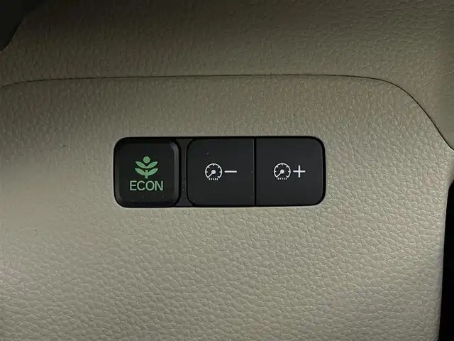 ホンダ Ｎ ＢＯＸ G L ホンダセンシング 宮城県 2020(令2)年 0.9万km モーニングミストブルーM ワンオーナー				/純正7インチナビ【VXM-214VFi】/・DTV/SD/CD/DVD/BT								/バックカメラ/ホンダセンシング/・衝突軽減ブレーキ/・アダプティブクルーズコントロール/・車線維持支援システム/・誤発進抑制機能/・後方誤発進抑制機能/ビルトインETC					/左側パワースライドドア				/クルーズコントロール				/純正前側ドライブレコーダー						/オートライト				/純正LEDヘッドライト							/プッシュEgスタート/ストップ				/スマートキー×2				/ドアバイザー				/純正フロアマット	/取扱説明書/ナビ取扱説明書	/新車時保証書