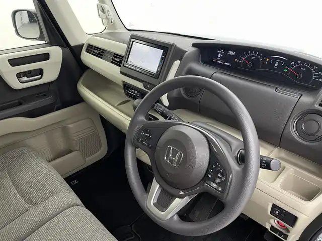 ホンダ Ｎ ＢＯＸ G L ホンダセンシング 宮城県 2020(令2)年 0.9万km モーニングミストブルーM ワンオーナー				/純正7インチナビ【VXM-214VFi】/・DTV/SD/CD/DVD/BT								/バックカメラ/ホンダセンシング/・衝突軽減ブレーキ/・アダプティブクルーズコントロール/・車線維持支援システム/・誤発進抑制機能/・後方誤発進抑制機能/ビルトインETC					/左側パワースライドドア				/クルーズコントロール				/純正前側ドライブレコーダー						/オートライト				/純正LEDヘッドライト							/プッシュEgスタート/ストップ				/スマートキー×2				/ドアバイザー				/純正フロアマット	/取扱説明書/ナビ取扱説明書	/新車時保証書