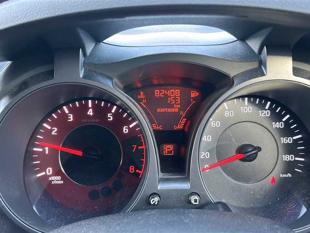 日産 ジューク ニスモ 秋田県 2013(平25)年 8.3万km ブリリアントホワイトパール 純正SDナビ/純正TV、CD/バックカメラ/ドライブレコーダー/社外」18インチAW/ETC/スペアキー/取り扱い説明書