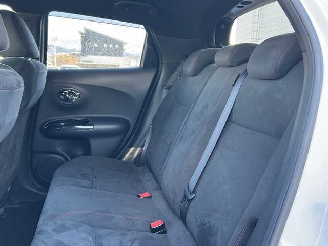 日産 ジューク ニスモ 秋田県 2013(平25)年 8.3万km ブリリアントホワイトパール 純正SDナビ/純正TV、CD/バックカメラ/ドライブレコーダー/社外」18インチAW/ETC/スペアキー/取り扱い説明書