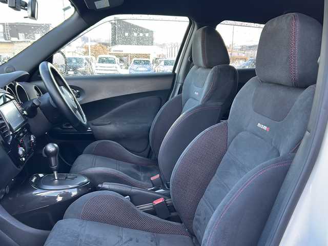 日産 ジューク ニスモ 秋田県 2013(平25)年 8.3万km ブリリアントホワイトパール 純正SDナビ/純正TV、CD/バックカメラ/ドライブレコーダー/社外」18インチAW/ETC/スペアキー/取り扱い説明書