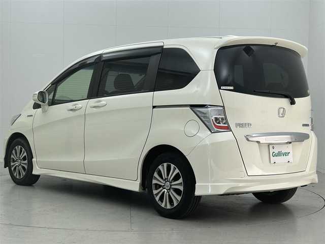 ホンダ フリード ハイブリット ジャストセレクション 茨城県 2012(平24)年 8.4万km プレミアムホワイトパール 純正ナビ/バックカメラ/ワンセグ/両側電動スライドドア/ETC/ドラレコ/純正15インチAW/スマートキー