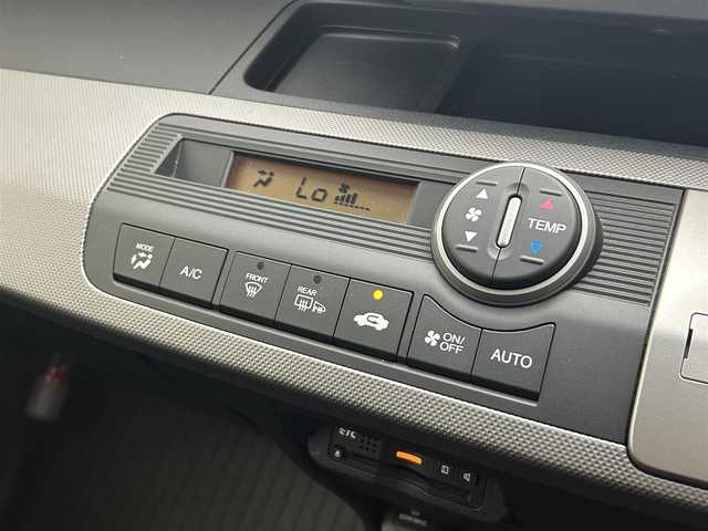 ホンダ フリード ハイブリット ジャストセレクション 茨城県 2012(平24)年 8.4万km プレミアムホワイトパール 純正ナビ/バックカメラ/ワンセグ/両側電動スライドドア/ETC/ドラレコ/純正15インチAW/スマートキー