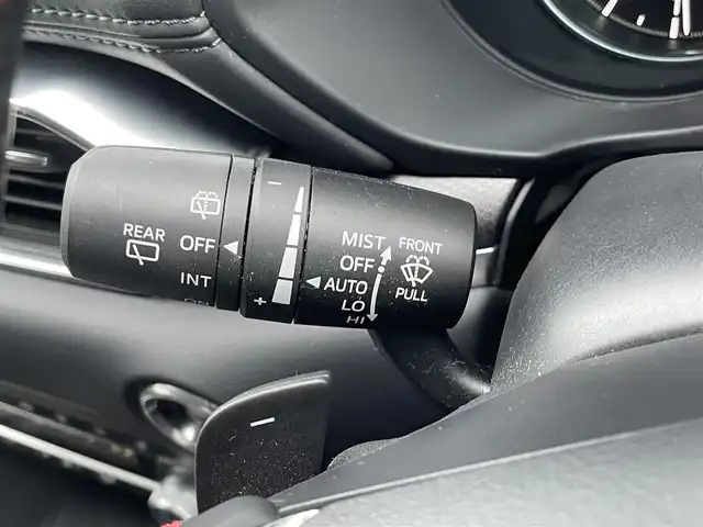 マツダ ＣＸ－５ 25S ブラックトーンED 青森県 2021(令3)年 2.9万km ジェットブラックマイカ ・4WD/・10インチ純正ディスプレイナビ/　(Bt/USB/フルセグTV)/・全方位カメラ/・ヘットアップディスプレイ/・アダプティブクルーズコントロール/・レーンキープアシスト/・衝突軽減ブレーキ/・車間認識支援/・車線逸脱抑制機能/・ブラインドスポットモニター/・パーキングアシスト/・アイドリングストップ/・ヒルスタートアシスト/・パワーバックドア/・黒ハーフレザーシート/・D席パワーシート/・前席シートヒーター/・ステアリングスイッチ/・ステアリングヒーター/・ETC/・LEDヘッドライト/フォグ/・オートライト/・フロントフォグランプ/・電動格納ミラー/・ウィンカーミラー/・電動パーキング/・オートホールドブレーキ/・純正19インチアルミホイール/・純正フロアマット/・前後ドラレコ/・前後バンパーソナー/・リア5面プライバシーガラス/・W/サイド/カーテンエアバッグ /・プッシュスタート/・ABS/・スマートキー/・保証書/取説/ナビ取説/・社外アルミホイール＋冬タイヤ積込