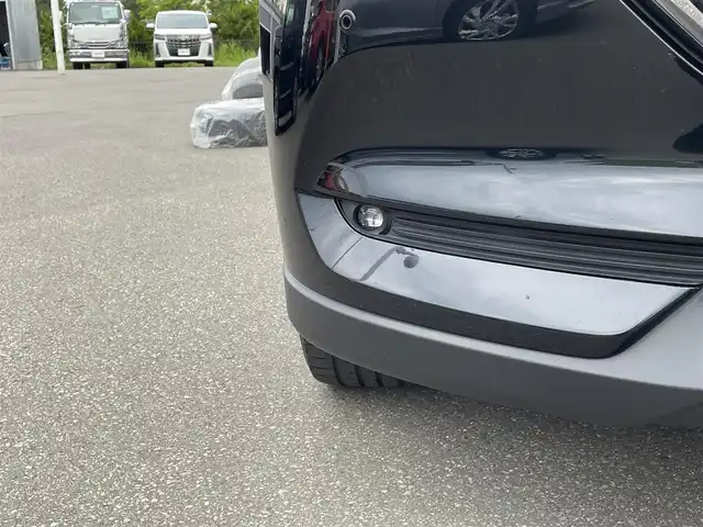 マツダ ＣＸ－５ 25S ブラックトーンED 青森県 2021(令3)年 2.9万km ジェットブラックマイカ ・4WD/・10インチ純正ディスプレイナビ/　(Bt/USB/フルセグTV)/・全方位カメラ/・ヘットアップディスプレイ/・アダプティブクルーズコントロール/・レーンキープアシスト/・衝突軽減ブレーキ/・車間認識支援/・車線逸脱抑制機能/・ブラインドスポットモニター/・パーキングアシスト/・アイドリングストップ/・ヒルスタートアシスト/・パワーバックドア/・黒ハーフレザーシート/・D席パワーシート/・前席シートヒーター/・ステアリングスイッチ/・ステアリングヒーター/・ETC/・LEDヘッドライト/フォグ/・オートライト/・フロントフォグランプ/・電動格納ミラー/・ウィンカーミラー/・電動パーキング/・オートホールドブレーキ/・純正19インチアルミホイール/・純正フロアマット/・前後ドラレコ/・前後バンパーソナー/・リア5面プライバシーガラス/・W/サイド/カーテンエアバッグ /・プッシュスタート/・ABS/・スマートキー/・保証書/取説/ナビ取説/・社外アルミホイール＋冬タイヤ積込