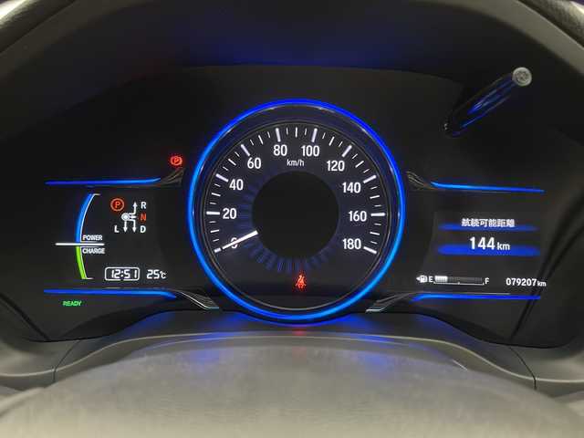 ホンダ ヴェゼル ハイブリッド X 宮崎県 2014(平26)年 8万km クリスタルブラックパール 禁煙車/純正ナビTV/（USB/HDMI/FMAM/Bluetooth/CD/フルセグTV)/純正バックカメラ/純正ビルトインETC/純正LEDオートライト/純正フォグ/純正16インチアルミ/純正フロアマット/クルーズコントロール/電子パーキング/オートホールド/パドルシフト/オートエアコン/ウインカードアミラー/本革巻ハンドル/リアプライバシーガラス/スマートキー/プッシュエンジンスタート