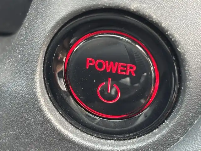 ホンダ ヴェゼル ハイブリッド e:HEV Z 福岡県 2021(令3)年 7.4万km クリスタルブラックパール ワンオーナー/純正9型ナビ(BT/AM/FM)/フルセグTV/ハンズフリーパワーバックドア/バックカメラ/ドライブレコーダー/渋滞追従機能付アダプティブクルーズコントロール/ソナーセンサー/ホンダセンシング/・衝突軽減ブレーキ/・誤発進抑制機能(前後)/・近距離衝突軽減ブレーキ/・歩行者事故軽減ステアリング/・車線維持支援システム/・先行車発進お知らせ機能/・標識認識機能/・オートハイビーム/フルLEDヘッドランプ(オートレベリング機構)/本革巻きステアリング/ステアリングヒーター/パドルシフト/合皮/ファブリックコンビシート/前席シートヒーター/純正18インチアルミホイール/スマートキー/禁煙車