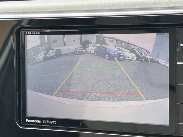 トヨタ オーリスハイブリッド Gパッケージ 兵庫県 2016(平28)年 3.4万km ホワイトパールクリスタルシャイン ・社外メモリーナビ/・フルセグテレビ/・DVD再生可能/・Bluetooth接続可能/・ステアリングリモコン/・バックカメラ/・ETC/・ハーフレザーシート/・シートヒーター/・クルーズコントロール/・プリクラッシュセーフティ/・レーンディーパーチャーアラート/・ドライブレコーダー/・オートLEDヘッドランプ/・純正17インチAW