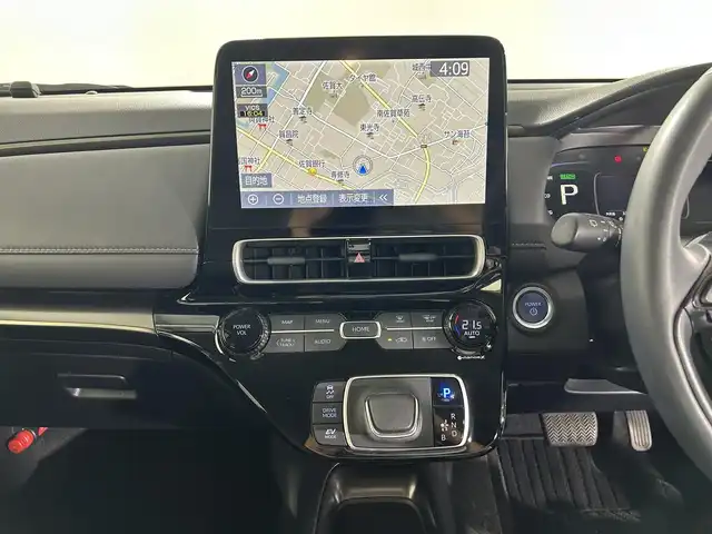 トヨタ アクア Z 佐賀県 2021(令3)年 0.8万km プラチナホワイトパールマイカ 純正10.5インチディスプレイオーディオ/ナビ機能付き/Bluetooth/Androidauto/Applecarplay/全方位カメラ/衝突被害軽減システム/ブラインドスポットモニター/レーダークルーズコントロール/レーンアシスト/クリアランスソナー/パーキングサポートブレーキ/ロードサインアシスト/オートライト/オートマチックハイビーム/LEDヘッドライト/LEDフォグライト/社外前後ドライブレコーダー/ビルトインETC2.0/AC100V電源/純正フロアマット/純正15インチアルミホイール