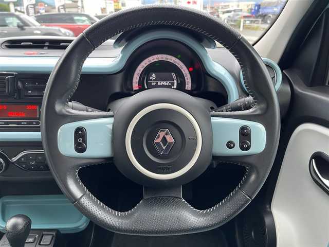ルノー トゥインゴ インテンス キャンバストップ 山梨県 2017(平29)年 6.4万km ライトブルー キャンバストップ/オープン良好/前シートヒーター/オートエアコン/オートライト/AUX/USB/クルコン/前ドラレコ/ETC