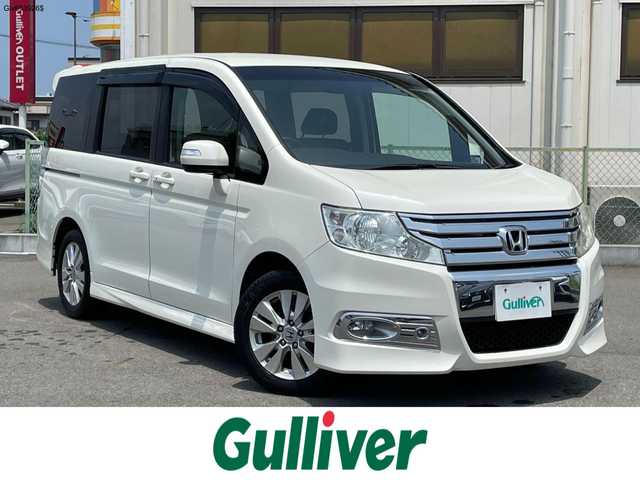 ホンダ ステップワゴン スパーダ Z 群馬県 2011(平23)年 7.7万km プレミアムホワイトパール カロッツェリア製ナビ(ＴＶ・ＤＶＤ・ＣＤ・ＦＭ・ＡＭ)/アルパイン後席モニター/両側パワスラ/スマートキー/ＥＴＣ/Ｂカメラ/純正AW/純正フロアマット/ドアバイザー/革巻きステアリング/オートライト