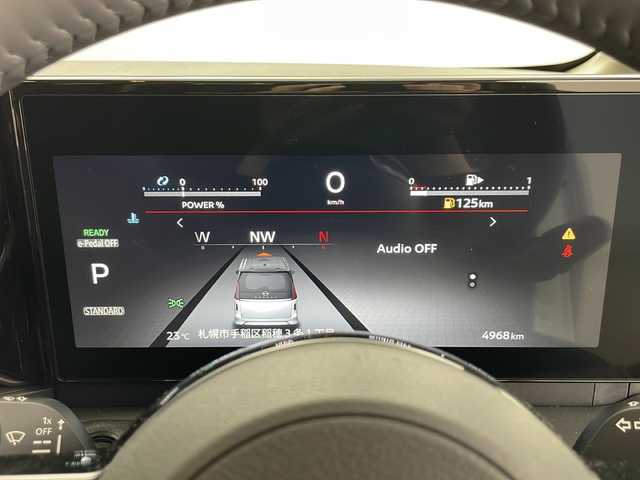 日産 セレナ e－パワー ハイウェイスター V 道央・札幌 2024(令6)年 0.5万km プリズムホワイト ・ワンオーナー/・純正ディスプレイオーディオ&フルセグ&BT&AppleCarPlay&AndroidAuto/・全方位モニター/・エマージェンシーブレーキ/・プロパイロット/・ビークルダイナミクスコントロール/・車線維持支援機能/・側方支援機能/・後側方支援機能/・先行車発進お知らせ/・標識検知支援機能/・駐車支援機能/・ドライバーモニター/・アダプティブクルーズコントロール/・両側パワースライドドア/・ハンズフリーオートスライドドア/・スマートルームミラー/・置くだけ充電/・電動パーキングブレーキ/・ブレーキホールド/・オートマチックハイビーム/・オートライト/・LEDヘッドライト/・LEDフォグ/・スマートキー/・スペアキー/・プッシュスタート/・横滑り防止