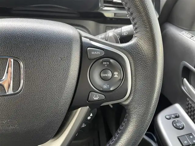 ホンダ ステップワゴン スパーダクールスピリット HセンシングBスタイル 福岡県 2019(令1)年 5.8万km プラチナホワイトパール 純正SDナビ(フルセグTV/CD/DVD/BT)アルパイン後席モニターバックモニターホンダセンシングレーダークルコン両側パワスラETCシートヒーターUSBポート純正LEDヘットライト純正17インチアルミホイール純正フロアマットスマートキープッシュスタート