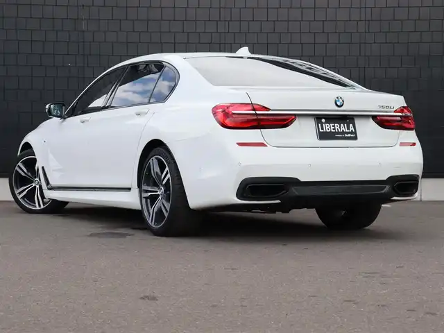 ＢＭＷ ７５０Ｌｉ Mスポーツ 宮城県 2017(平29)年 6.4万km 白 純正ナビ【ＢＴ／ＣＤ／ＤＶＤ／フルセグＴＶ】/ヘッドアップディスプレイ/サンルーフ　/リアエンターモニター　/Ｈａｒｍａｎ　Ｋａｒｄｏｎサウンド　/インテリジェントセーフティ/エアサスペンション/アンビエントライト　/パドルシフト　/全席メモリー付きパワーシート/アダプティブクルーズコントロール/全席シートヒーター/エアシート/イージークローザー/ドライブレコーダー/パワートランク/パーキングアシスト/純正20インチAW/360°カメラ/黒レザーシート/LEDヘッドライト/コンフォートアクセス/ミラー一体型ETC/禁煙車