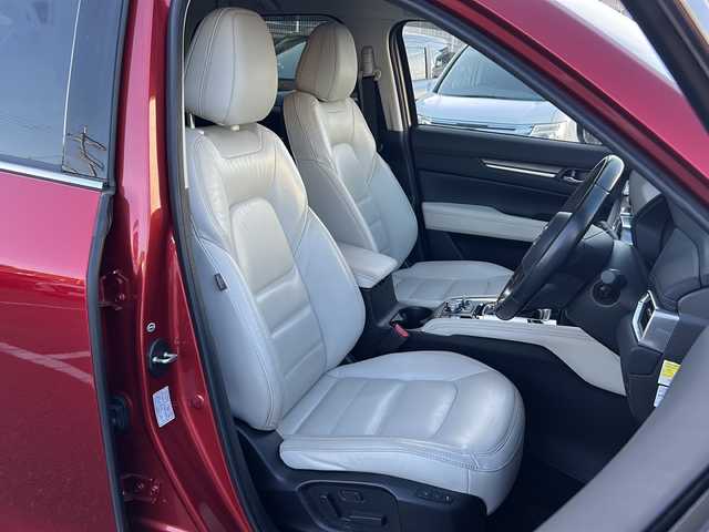 マツダ ＣＸ－５ XD Lパッケージ 大阪府 2017(平29)年 7.4万km ソウルレッドクリスタルM １オーナー　ナビ　バックカメラ　白革シート　パワーバックドア　前席シートヒーター　ハンドルヒーター　電動パーキング　前後ドラレコ　コーナーセンサー　ＣＤ　ＤＶＤ　ＢＴ　フルセグＴＶ　ＨＵＤ　ＥＴＣ