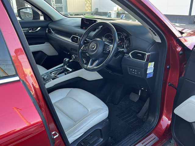 マツダ ＣＸ－５ XD Lパッケージ 大阪府 2017(平29)年 7.4万km ソウルレッドクリスタルM １オーナー　ナビ　バックカメラ　白革シート　パワーバックドア　前席シートヒーター　ハンドルヒーター　電動パーキング　前後ドラレコ　コーナーセンサー　ＣＤ　ＤＶＤ　ＢＴ　フルセグＴＶ　ＨＵＤ　ＥＴＣ