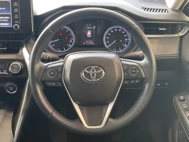 トヨタ ハリアー S 埼玉県 2020(令2)年 3.5万km ブラック セーフティセンス/純正ナビ/　　CD/DVD/フルセグ/USB/バックカメラ/レーダークルーズコントロール/LEDオートライト/オートハイビーム/純正17インチアルミホイール/プッシュスタート/アイドリングストップ