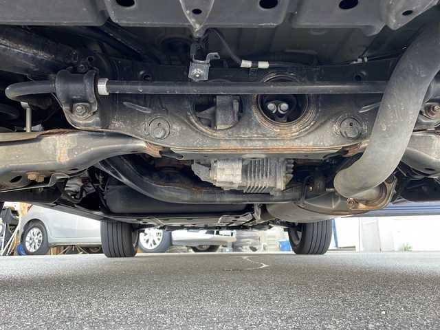 レクサス ＲＸ 450h バージョンL 富山県 2019(平31)年 9.9万km グラファイトブラックガラスフレーク 禁煙車/４ＷＤ/ワンオーナー/純正ディスプレイオーディオナビ/　・BlueTooth/CD/DVD/　・フルセグTV/全方位カメラ/社外後席モニター/トヨタセーフティセンス/　・クルーズコントロール/　・レーンキープアシスト/　・衝突軽減ブレーキ/　・コーナーセンサー/純正フロアマット/純正アルミホイール/電動リアゲート/シートベンチレーション/　・ヒートシーター(全席)/　・エアシート(運転席・助手席)/オートライト/オートマチックハイビーム/LEDヘッドライト/ハンドルウォーマー/電動格納ミラー/ドライブレコーダー/ETC2.0/保証書・記録簿/取扱説明書