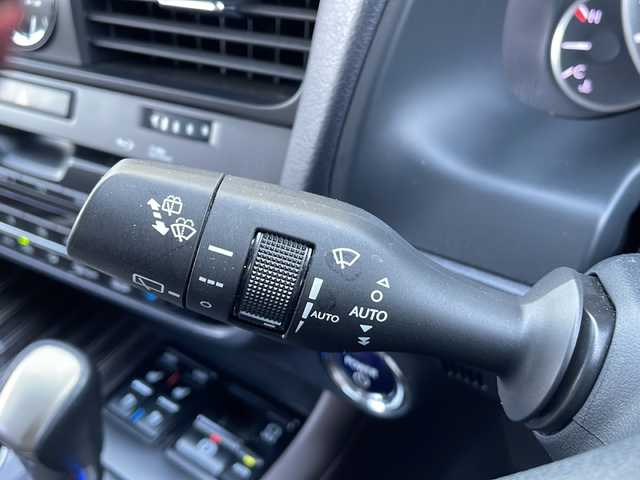 レクサス ＲＸ 450h バージョンL 富山県 2019(平31)年 9.9万km グラファイトブラックガラスフレーク 禁煙車/４ＷＤ/ワンオーナー/純正ディスプレイオーディオナビ/　・BlueTooth/CD/DVD/　・フルセグTV/全方位カメラ/社外後席モニター/トヨタセーフティセンス/　・クルーズコントロール/　・レーンキープアシスト/　・衝突軽減ブレーキ/　・コーナーセンサー/純正フロアマット/純正アルミホイール/電動リアゲート/シートベンチレーション/　・ヒートシーター(全席)/　・エアシート(運転席・助手席)/オートライト/オートマチックハイビーム/LEDヘッドライト/ハンドルウォーマー/電動格納ミラー/ドライブレコーダー/ETC2.0/保証書・記録簿/取扱説明書