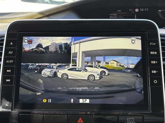 日産 セレナ X 熊本県 2020(令2)年 4.1万km カシミヤグレージュ 福祉車両/【サイドリフト＋リア全自動リフター】/ワンオーナー/純正9型ナビ（MM320D-L）/【フルセグTV/CD/DVD/SD/BT】/全方位カメラ/バックカメラ/ナビ連動前後ドライブレコーダー/エマージェンシーブレーキ/ブラインドスポットモニター/クルーズコントロール/車線逸脱警報/コーナーセンサー/両側パワースライドドア/ビルトインETC2.0/アイドリングストップ/LEDオートライト/電格式ミラー/純正フロアマット/純正ドアバイザー/プッシュスタート/スマートキー/スペアキー/保証書/取扱説明書(ナビ/車両)