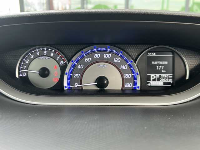 スズキ ソリオ バンディット HV MV 岐阜県 2019(平31)年 3万km ピュアホワイトP 登録時走行距離29609km/純正ナビ/フルセグテレビ/シートヒーター/クルーズコントロール/両側パワースライドドア/ETC/純正アルミホイール/Bluetooth接続/スマートキー/LEDヘッドライト/エアバッグ/オートライト/ドライブレコーダー/プッシュスタート/オートマッチックハイビーム/レーンキープアシスト/純正フロアマット