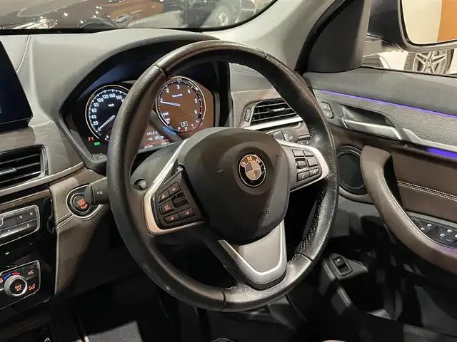 ＢＭＷ Ｘ１ xDrive 18d xライン 道央・札幌 2020(令2)年 4.4万km サファイアブラックP アドバンスドアクティブセーフティパッケージ/・ACC/・ヘッドアップディスプレイ/コンフォートパッケージ/・電動フロントシート/・スライディングリアシート/・オートマチックテールゲート/ハイラインパッケージ/ドライビングアシスト/純正HDDナビ/USB/BT/バックカメラ/PDC/パーキングアシスト/LEDヘッドライト