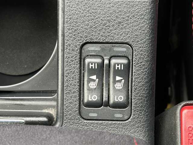 スバル ＷＲＸ ＳＴＩ STI 山口県 2017(平29)年 7.6万km クリスタルホワイトP ワンオーナー/純正DIATONEナビ/DVD/CD/SD/BT/USB/フルセグ/フロント/サイド/バックカメラ/ハーフレザーシート/前席シートヒーター/純正LEDヘッドライト/純正フォグランプ/オートライト/純正１８インチアルミホイール/革巻きステアリング/ステアリングスイッチ/クルーズコントロール/BSM/横滑り防止/SIドライブ/スマートキー/純正フロアマット/ETC/電動格納ウインカードアミラー