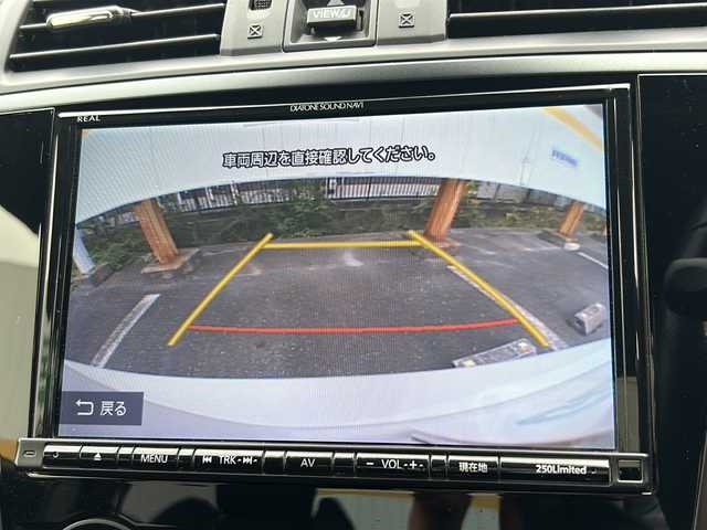 スバル ＷＲＸ ＳＴＩ STI 山口県 2017(平29)年 7.6万km クリスタルホワイトP ワンオーナー/純正DIATONEナビ/DVD/CD/SD/BT/USB/フルセグ/フロント/サイド/バックカメラ/ハーフレザーシート/前席シートヒーター/純正LEDヘッドライト/純正フォグランプ/オートライト/純正１８インチアルミホイール/革巻きステアリング/ステアリングスイッチ/クルーズコントロール/BSM/横滑り防止/SIドライブ/スマートキー/純正フロアマット/ETC/電動格納ウインカードアミラー