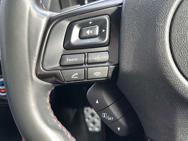 スバル ＷＲＸ Ｓ４ STIスポーツアイサイト 岩手県 2020(令2)年 4.8万km クリスタルホワイトP ４WD/サンルーフ /純正ナビ(型式GCV897D)/フルセグTV/バックカメラ /サイドカメラ/ETC /革巻きステアリング/ナビステアリングスイッチ/ハーフレザーシート /レーダークルコン /前席シートヒーター /前席パワーシート /パドルシフト /オートライト/フロントワイパーデアイサー /衝突軽減装置/横滑り防止装置 /プッシュスタート/AVH/スマートキー×2/USB×2/12V/120Wソケット×2/アイサイト/フロアマット/保証書