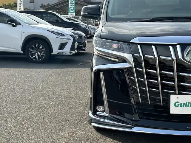 トヨタ アルファード S Cパッケージ 広島県 2019(令1)年 4.2万km ブラック アルパインナビ/（フルセグTV/Bluetooth/HDMI/USB/CD/DVD）/フィリップダウンモニター/サンルーフ/モデリスタエアロ/全席パワーシート/シートヒーター（D/N席）/エアシート（D/N席）/クルーズコントロール（追従有）/プッシュスタート/両側パワースライドドア/電動リアゲート/後席サンシェード/LEDヘッドライト/ビルドインETC/衝突軽減ブレーキ