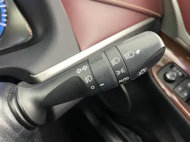 トヨタ ハリアー プレミアム 富山県 2015(平27)年 5.8万km ブラック 純正ナビ【NSZT-W64T】/(AM/FM/CD/DVD/SD/BT)/フルセグTV/バックカメラ/クルーズコントロール/レーンキープアシスト/オートマチックハイビーム/LEDヘッドライト/横滑り防止装置/電動リアゲート/ハーフレザーシート/ドライブレコーダー前後/スマートキー×２/プッシュスタート/純正フロアマット/純正１８インチAW/取扱説明書