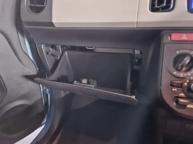 スズキ アルト S 長崎県 2020(令2)年 1.9万km フィズブルーパールメタリック カロッツェリアナビ/ワンセグTV/バックカメラ/ビルトインETC/セーフティサポート/・衝突被害軽減ブレーキ/・後退時ブレーキサポート/・車線逸脱警報/・オートライト/・ハイビームアシスト/・リアパーキングセンサー/運転席シートヒーター/リモコンキー/禁煙車