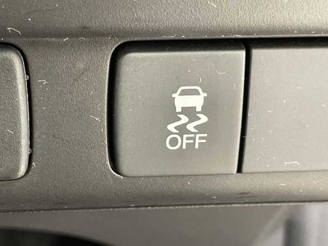 ホンダ フリード ハイブリット 千葉県 2014(平26)年 2.3万km モダンスティールM クルーズコントロール/純正メモリナビ　/バックカメラ　/ＥＴＣ　/スマートキー　/両側パワースライドドア　/電動格納ミラー　/社外サイドバイザー　　/ＬＥＤヘッドライト　/Ｗエアバッグ　/社外スタッドレスタイヤ有