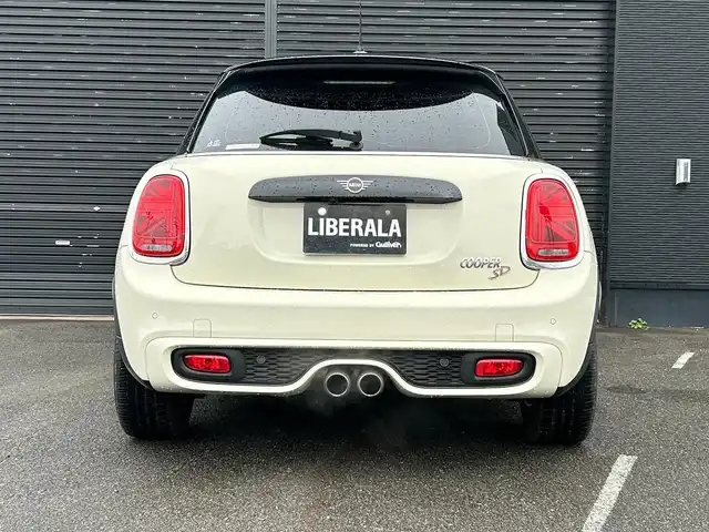 ＭＩＮＩ ミニ クーパー SD 宮崎県 2019(令1)年 4.7万km ペッパー・ホワイト HDDナビ/・Bluetooth /・AM FM/・AUX/・USB/社外フルセグテレビ/バックカメラ/アイドリングストップ/ホワイトシートカバー/アクティブクルーズコントロール/プッシュスタート/ETC/LEDヘッドライト/・オートライト/前後ドライブレコーダー/ユニオンジャックテール/純正17インチブラックアルミホイール
