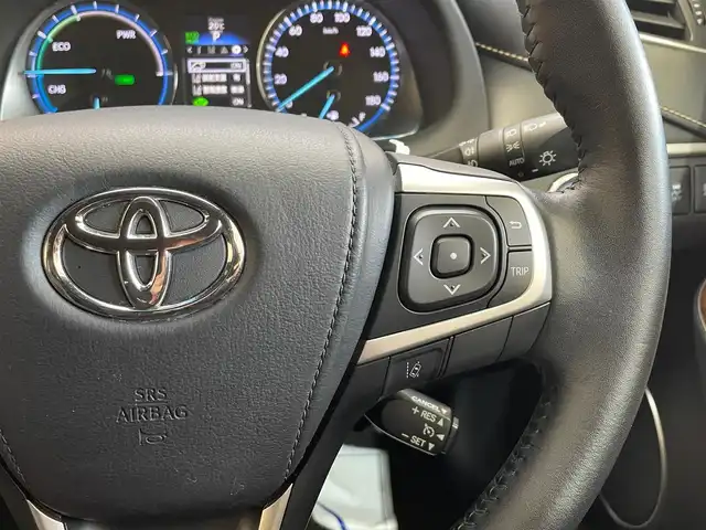 トヨタ ハリアー ハイブリッド プレミアム 岩手県 2015(平27)年 9.9万km ホワイトパールクリスタルシャイン ４WD/パワーバックドア/寒冷地仕様/クルーズコントロール/レーンアシスト/横滑り防止装置/MTモード付きAT/オートマチックハイビーム/車両接近通報装置/純正ナビ/（CD/DVD/フルセグ/Bluetooth）/ステアリングスイッチ/バックカメラ/ETC/LEDヘッドライト/フォグランプ/純正18インチアルミホイール