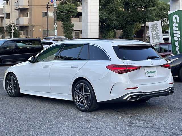 メルセデス・ベンツ Ｍ・ベンツ Ｃ２２０ｄ ステーションワゴン アバンギャルドAMGライン 東京都 2022(令4)年 3.1万km パール カラーコード：885[オパリスホイト】/ベーシックパッケージ/ヘッドアップディスプレイ/ARナビゲーション/パノラミックスライディングルーフ/新車時保証書　取扱説明書/アクティブブレーキアシスト/アクティブディスタンスアシストディストロニック/アクティブブラインドウスポット/アクティブレーンキーピングアシスト/アクティブパーキングアシスト/アイドリングストップ/純正ナビ/フルセグTV/BT/USB/AppleCarPlay/360度カメラ　ETC【2.0】/純正ドライブレコーダー【前後】/ハーフレザーシート/シートヒーター/フロントメモリー付パワーシート/スマートキー×2/LEDヘッドライト/オートライト/パドルシフト付皮巻きハンドル/純正18インチアルミ