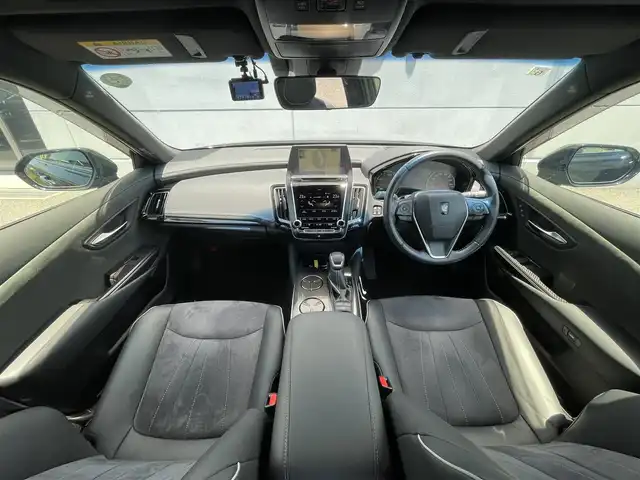トヨタ クラウン ハイブリッド RS アドバンス 千葉県 2019(令1)年 3.8万km ブラックオパールマイカ ワンオーナー/衝突軽減ブレーキ/全方位カメラ/フルセグＴＶ/レーダークルーズコントロール/ハーフレザーシート/シートヒーター/純正１８インチアルミホイール/ＬＥＤヘッドライト/オートライト