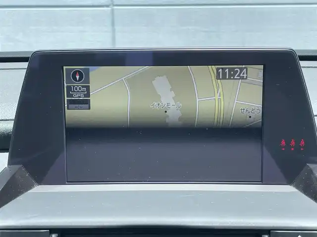 トヨタ クラウン ハイブリッド RS アドバンス 千葉県 2019(令1)年 3.8万km ブラックオパールマイカ ワンオーナー/衝突軽減ブレーキ/全方位カメラ/フルセグＴＶ/レーダークルーズコントロール/ハーフレザーシート/シートヒーター/純正１８インチアルミホイール/ＬＥＤヘッドライト/オートライト