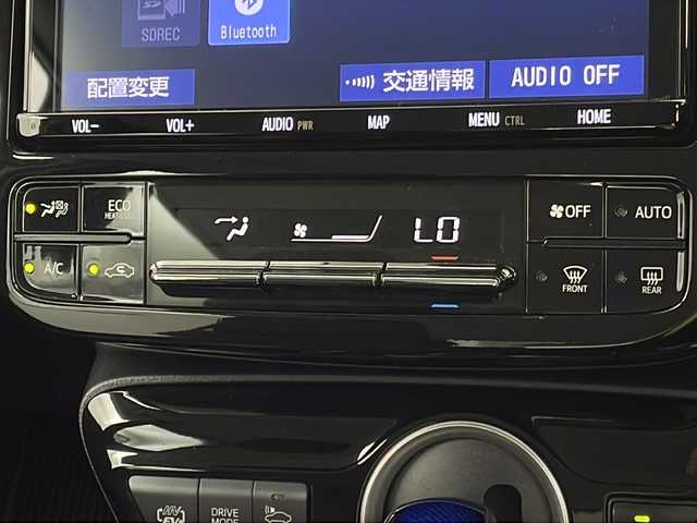 トヨタ プリウス ＰＨＶ S セーフティプラス 宮城県 2019(平31)年 5.7万km ホワイトパールクリスタルシャイン Toyota Safety Sense 	/・プリクラッシュセーフティ	/・レーンディパーチャーアラート	/・オートマチックハイビーム	/・レーダークルーズコントロール	/・クリアランスソナー/純正9型ナビ/・BT.CD.DVD.SD/フルセグTV/バックカメラ/パーキングアシスト/LEDヘッドライト/LEDフォグランプ/ビルトインETC2.0/社外ドライブレコーダー（F）/アイドリングストップ/横滑り防止装置/プッシュスタート/スマートキー/純正15inAW付（冬タイヤ積込）/社外15inAW/純正フロアマット
