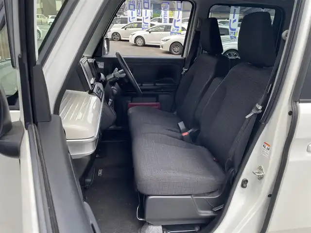 スズキ スペーシア HYBRID X 埼玉県 2018(平30)年 8.3万km ピュアホワイトパール/ブラック2トーン (株)IDOMが運営する【じしゃロン川越店】の自社ローン専用車両になります。/こちらは現金またはオートローンご利用時の価格です。/自社ローンご希望の方は別途その旨お申付け下さい/純正SＤナビ　/全方位カメラ　/フルセグＴＶ　/両側パワースライドドア　/ＥＴＣ　/オートライト　/ルーフレール　/ＬＥＤヘッドライト　/オートライト　/コーナーセンサー　/プッシュスタート　/スマートキー /シートヒーター