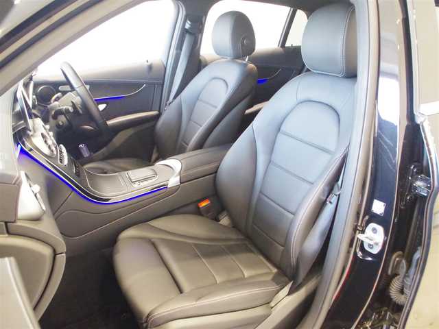 メルセデス・ベンツ ＧＬＣ２２０ d 4マチック クーペ スポーツラインED 岐阜県 2021(令3)年 3.4万km オブシディアンブラック レーダーセーフティーパッケージ/アクティブディスタンスアシストディストロニック/アクティブブレーキアシスト（歩行者）/緊急回避補助システム/渋滞時緊急ブレーキ/アクティブブラインドスポットアシスト/アクティブレーンキーピングアシスト/アクティブステアリングアシスト/アクティブレーンチェンジアシスト/アクティブステアリングアシスト　/サンルーフ　/ＡＭＧスタイリングパッケージ（フロント、リア）/１９インチＡＭＧ５ツインスポークアルミホイール　/Ｍｅｒｃｅｄｅｓ　Ｒｅｎｚロゴ付ブレーキキャリパー　ドリルドベンチレーテッドディスク［フロント］/12.3インチコックピットディスプレイ/エアバランスパッケージ /フルセグTV