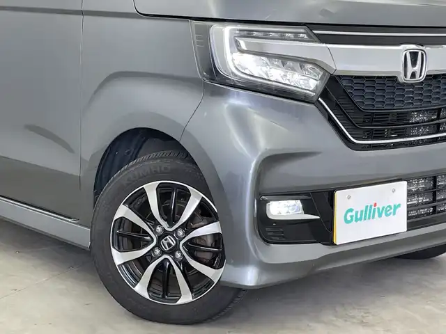 ホンダ Ｎ ＢＯＸ カスタム G L ホンダセンシング 道央・札幌 2018(平30)年 7.2万km シャイニンググレーM /4WD//純正メモリナビ：VXM-184VFi/（フルセグTV/Bluetooth/CD/DVD/USB）//レーダークルーズコントロール//衝突被害軽減ブレーキ//レーンキープアシスト//後方コーナーセンサー//前後ドライブレコーダー/片側パワースライドドア//前席シートヒーター//バックモニター//ビルトインETC//LEDヘッドライト//アイドリングストップ//横滑り防止装置//オートライト//ステアリングスイッチ