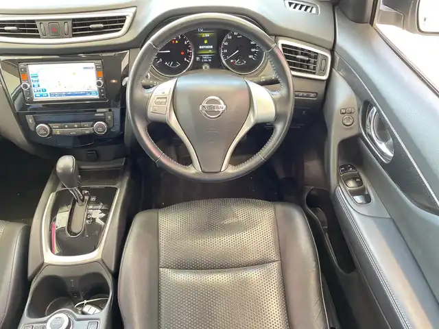 日産 エクストレイル 20X エマージェンシーブレーキ 埼玉県 2015(平27)年 7.5万km ブリリアントホワイトパール エマージェンシーブレーキ/純正ナビ/　　CD/DVD/BT/フルセグTV/バックカメラ/LEDオートライト/カプロンシート/シートヒーター/純正17インチAW/クリアランスソナー/アイドリングストップ/プッシュスタート/ETC/禁煙車