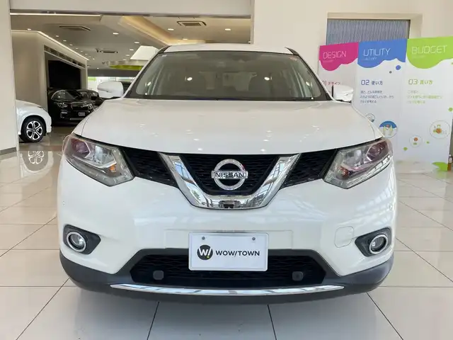 日産 エクストレイル 20X エマージェンシーブレーキ 埼玉県 2015(平27)年 7.5万km ブリリアントホワイトパール エマージェンシーブレーキ/純正ナビ/　　CD/DVD/BT/フルセグTV/バックカメラ/LEDオートライト/カプロンシート/シートヒーター/純正17インチAW/クリアランスソナー/アイドリングストップ/プッシュスタート/ETC/禁煙車
