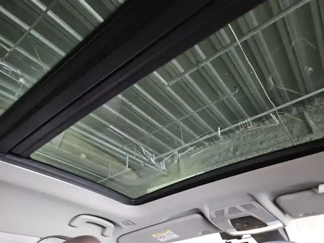ＢＭＷ Ｘ１ xDrive 20i Xライン 長野県 2016(平28)年 5.9万km メディテラニアンブルー 4WD/パノラマサンルーフ/純正8.8型ナビ/バックカメラ/ドライブレコーダー/アクティブクルーズコントロール/ヘッドアップディスプレイ/パークディスタンスコントロール(F/R)/横滑り防止装置/ターボ/LEDヘッドランプ/本革巻きステアリング/ステアリングスイッチ/本革シート/前席パワーシート/シートヒーター/純正18インチアルミホイール/リモートコントロールキー/コンフォートアクセス/禁煙車