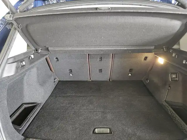 ＢＭＷ Ｘ１ xDrive 20i Xライン 長野県 2016(平28)年 5.9万km メディテラニアンブルー 4WD/パノラマサンルーフ/純正8.8型ナビ/バックカメラ/ドライブレコーダー/アクティブクルーズコントロール/ヘッドアップディスプレイ/パークディスタンスコントロール(F/R)/横滑り防止装置/ターボ/LEDヘッドランプ/本革巻きステアリング/ステアリングスイッチ/本革シート/前席パワーシート/シートヒーター/純正18インチアルミホイール/リモートコントロールキー/コンフォートアクセス/禁煙車