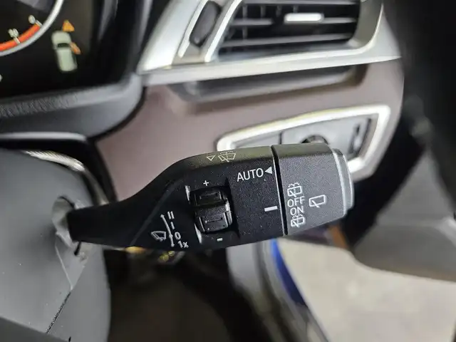 ＢＭＷ Ｘ１ xDrive 20i Xライン 長野県 2016(平28)年 5.9万km メディテラニアンブルー 4WD/パノラマサンルーフ/純正8.8型ナビ/バックカメラ/ドライブレコーダー/アクティブクルーズコントロール/ヘッドアップディスプレイ/パークディスタンスコントロール(F/R)/横滑り防止装置/ターボ/LEDヘッドランプ/本革巻きステアリング/ステアリングスイッチ/本革シート/前席パワーシート/シートヒーター/純正18インチアルミホイール/リモートコントロールキー/コンフォートアクセス/禁煙車