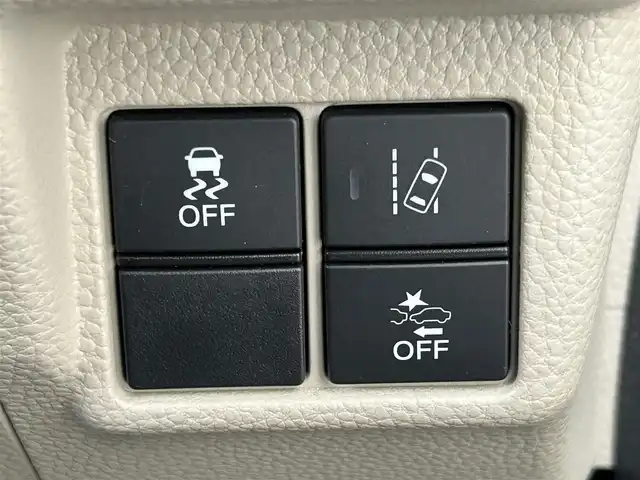 ホンダ Ｎ ＢＯＸ G L ホンダセンシング 岩手県 2020(令2)年 4万km プレミアムアイボリーパールⅡ ４WD/純正ナビ/FM/AM/フルセグ/DVD/CD/Bluetooth/クルーズコントロール/両側パワースライドア/横滑り防止装置/衝突軽減ブレーキ/逸脱防止装置/バックカメラ/プッシュスタート/シートヒーター/LEDライト/AUTOライト/スマートキー/スペアキー/USB端子/ETC/冬タイヤ積載/取扱説明書/保証書