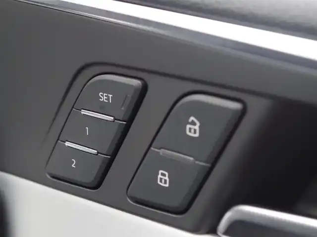 アウディ Ａ５ SB 40TFSIスポーツ 埼玉県 2019(令1)年 2.9万km グレイシアホワイトメタリック ブラックハーフレザーシート/アダプティブクルーズコントロール/マトリクスLEDヘッドライト/バーチャルコックピット/CarPlay/パークセンサー/ブラインドスポットモニター/全周囲カメラ/純正ナビ/ドラレコ(フロント)/ETC/フルセグTV/全席シートヒーター/シートポジションメモリー機能